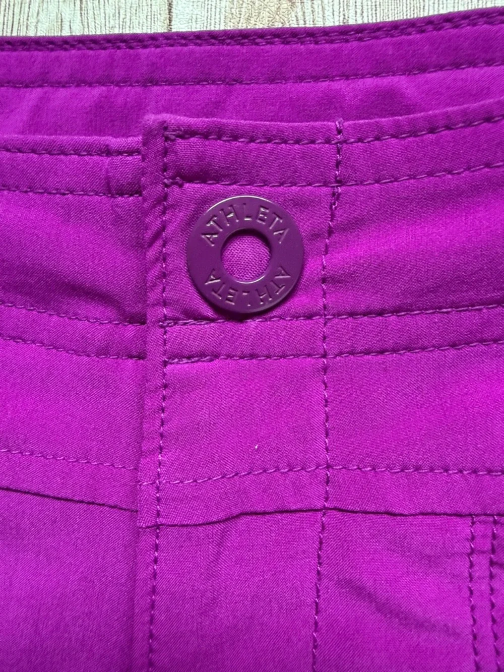 Athleta Costa Shorts sz 6 Purple Fuchsia Lightweight Outdoor Swim Athletic - Picture 2 of 13